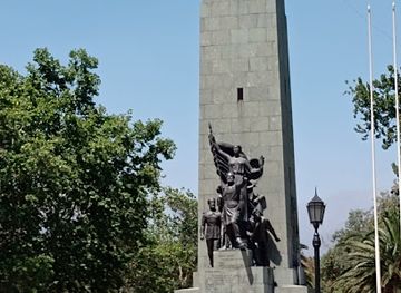 chile/metropolitan-region-of-santiago/attraction/central-market-of-santiago