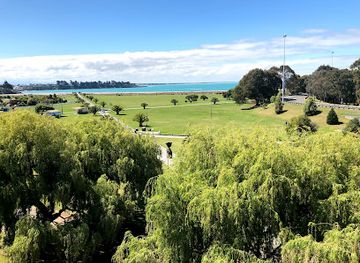 new-zealand/timaru/attraction/trevor-griffiths-rose-garden