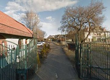 hungary/debrecen/attraction/lenc-kastely