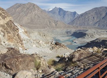 The Three Mountains Junction View Point