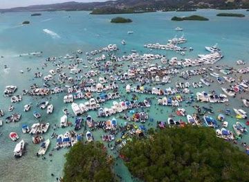 puerto-rico/guanica/attraction/cayo-caracoles