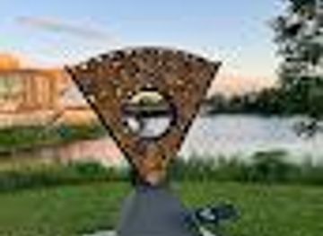 wisconsin/eau-claire/attraction/ingrain-in-sculpture-tour