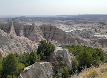 south-dakota/badlands-national-park/attraction/sage-creek-basin-overlook