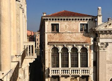 italy/venice/attraction/museo-fortuny