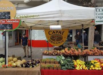 virginia/danville/attraction/old-oakland-farmers-market