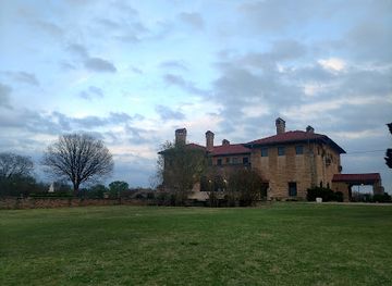oklahoma/great-plains-country/attraction/e-w-marland-mansion
