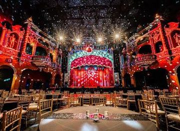 missouri/independence/attraction/uptown-theater