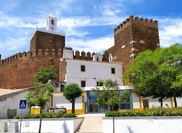 portugal/estremadura/attraction/castle-of-alandroal