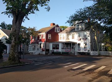 massachusetts/nantucket-county/attraction/nantucket-downtown-historic-district