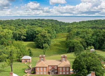 virginia/northern-neck/attraction/stratford-hall-historic-preserve