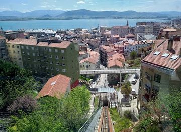 spain/cantabria/attraction/ascensor-rio-de-la-pila