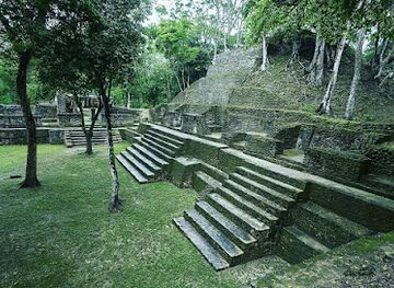 belize/crooked-tree-wildlife-sanctuary/attraction/cahal-pech-archaeological-reserve