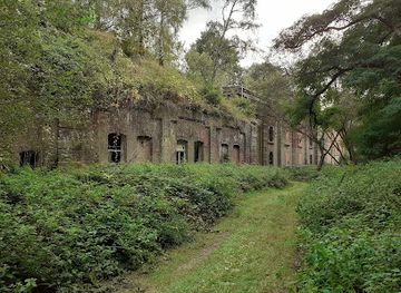 belgium/flanders/attraction/fort-walem