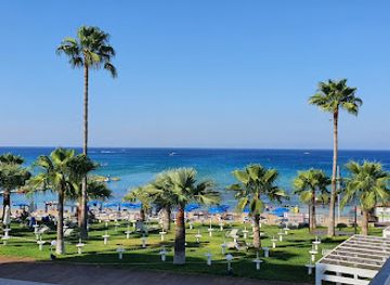 cyprus/fig-tree-bay/attraction/vrissiana-beach