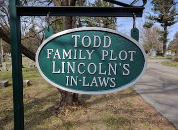 kentucky/lexington/attraction/the-lexington-cemetery