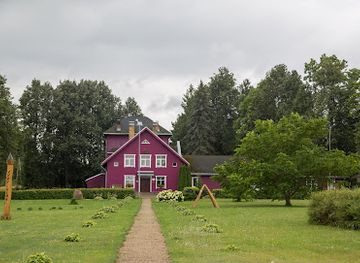 latvia/livonia/attraction/leimani-culture-house