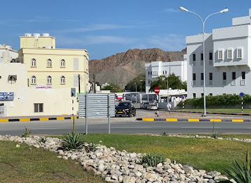 oman/muscat/ruwi/attraction/teapot-roundabout-ruwi