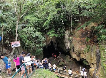 philippines/bicol-region/attraction/jovellar-underground-river