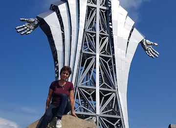 romania/harghita/attraction/heart-of-jesus-statue