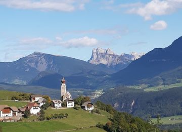 italy/alto-adige/attraction/earth-pyramids-renon