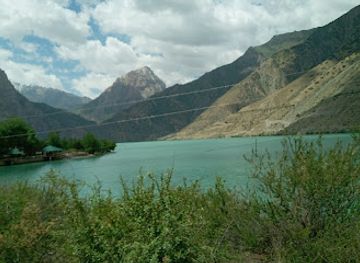 tajikistan/tursunzoda/attraction/five-springs-park