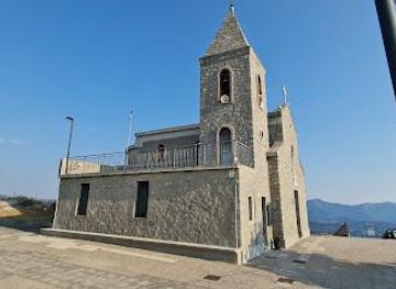 italy/taormina/attraction/santuario-della-madonna-dell-aiuto
