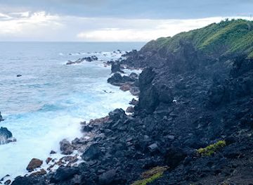 saint-kitts-and-nevis/black-rocks/attraction/blackrock-volcanic-runoff