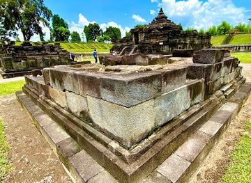 indonesia/java/attraction/sambisari-temple