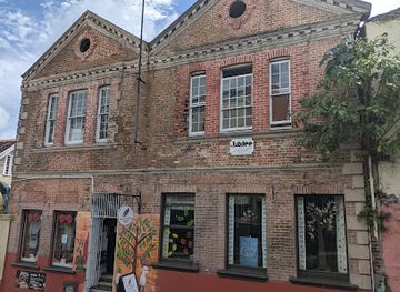 grenada/saint-george/attraction/house-of-chocolate-grenada-museum