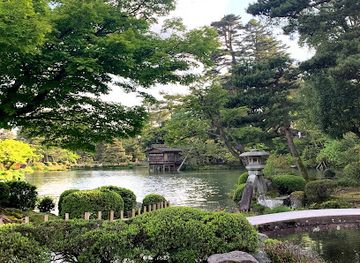 japan/kanazawa/kanazawa-castle-park/attraction/kasumiga-ike-pond