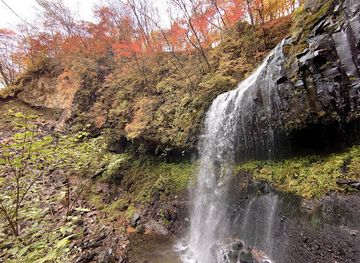 japan/kanto/attraction/makkura-falls