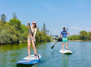 australia/gold-coast/attraction/go-vertical-stand-up-paddle-board-kayak