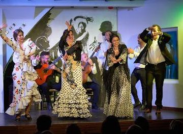 spain/seville/attraction/tablao-flamenco-los-gallos