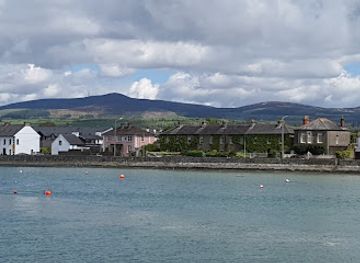 ireland/county-waterford/attraction/dungarvan-castle