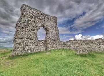 united-kingdom/aberdeen/attraction/dunnydeer-castle