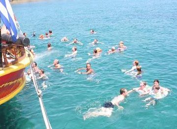 greece/heraklion/attraction/pirates-of-crete
