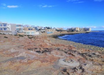 malta/zejtun/attraction/beach-munxar