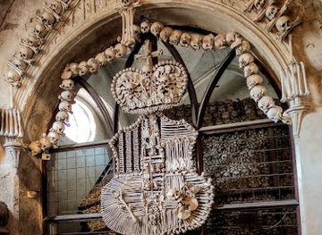 czechia/eagle-mountains/attraction/sedlec-ossuary