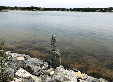 massachusetts/martha-s-vineyard/attraction/hoft-farm-preserve