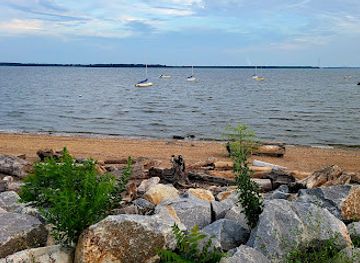 delaware/delaware-beaches/attraction/deemers-beach