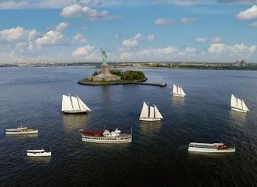 new-jersey/jersey-city/attraction/classic-harbor-line