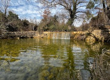france/provence/attraction/petit-cascade