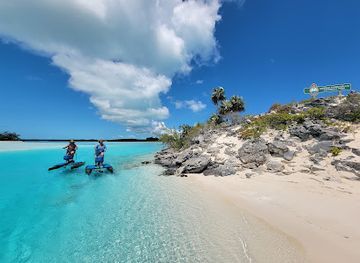 the-bahamas/exuma/attraction/the-cut-lazy-river-beach