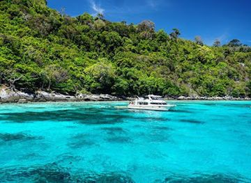 thailand/andaman-coast/attraction/racha-yai-dive-spot