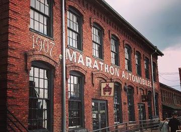 missouri/lebanon/attraction/tennessee-legend-distillery-marathon-village