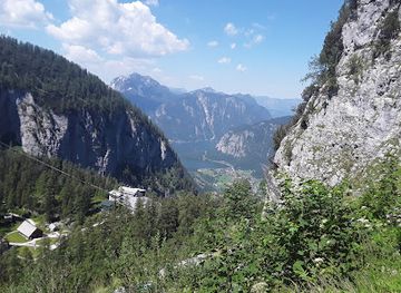 austria/schladming-dachstein/attraction/dachstein-giant-ice-cave