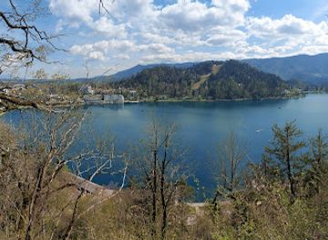 slovenia/triglav-national-park/attraction/grajski-vrt