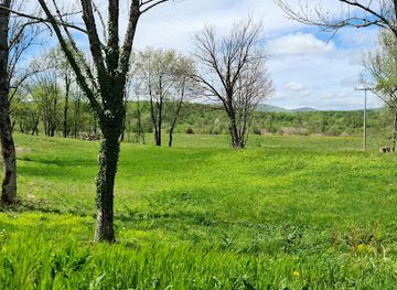 croatia/plitvice-lakes-national-park/attraction/oaza-jurisic