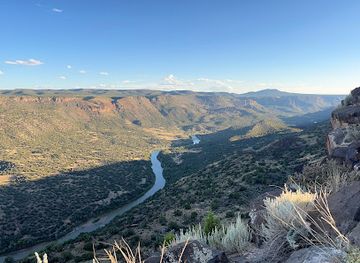 new-mexico/bandelier-national-monument/attraction/overlook-park