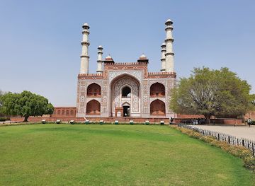 india/agra/khandari/attraction/kanch-mahal